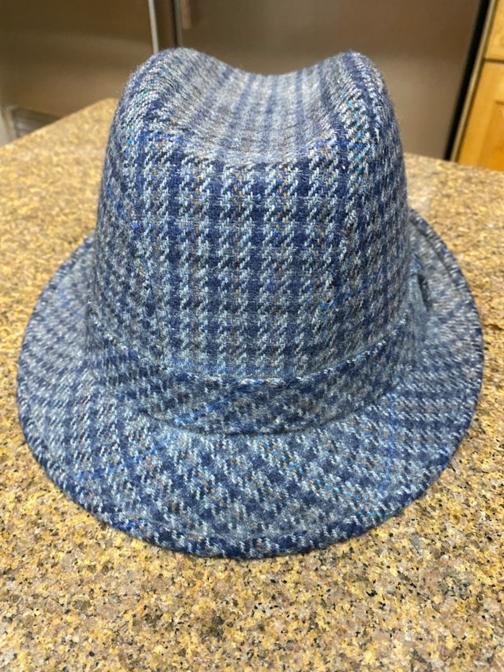 Totes Blue Tweed Trilby Hat. Size small.